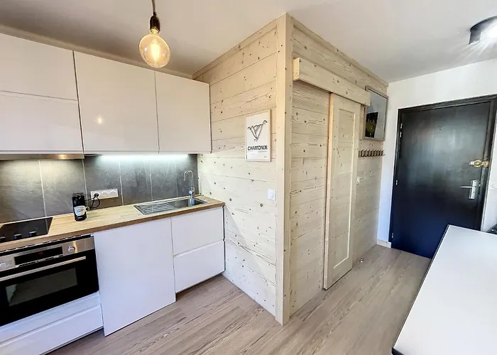 Superbe Refait A Neuf Et Equipe Avec Parking Apartmán *